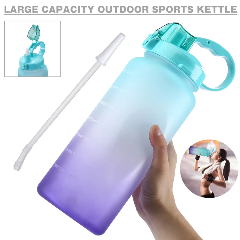 2L de Plástico BPA Livre Galão de Esportes Estanque Marcador de Tempo de Palha de Garrafa de Água Com Tampa Para Portátil Exterior Copos