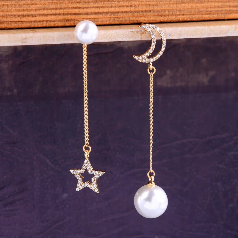BALANBIU Assimétrica de Cristal Brilhante Lua Estrela de Ouro Cor de Cadeia Longa Acrílico Dangle Brincos de Pérola Para as Mulheres Presentes de Jóias de Moda