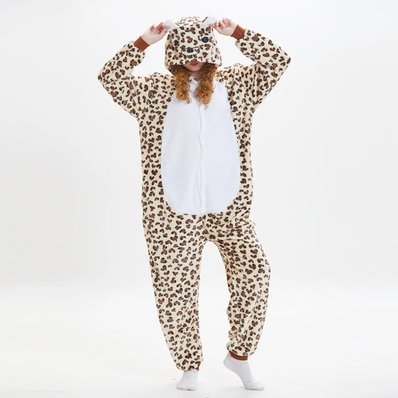 Leopard urso Animal Mulheres Pijama Terno Onesie Kigurumis Homewear Pijamas de Flanela Macia de Uma Peça Unisex Pijamas Festa Fantasia